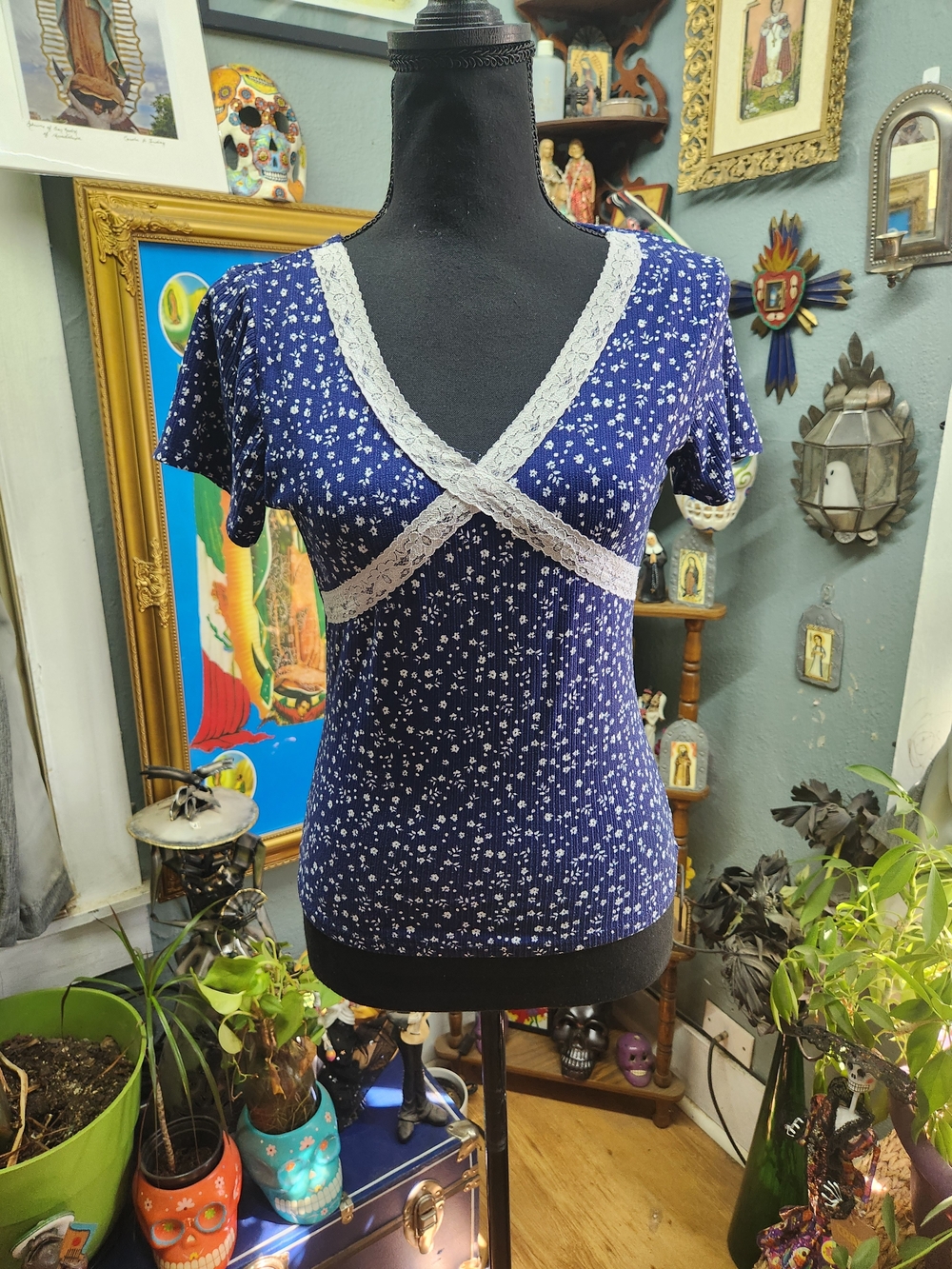Navy Blue Floral Lace-Trim Short Sleeve Tee